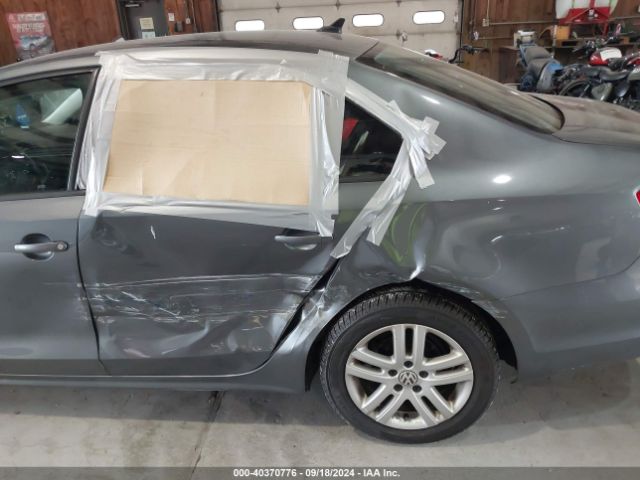 3VW2K7AJ0FM226089 Volkswagen Jetta 2.0l S