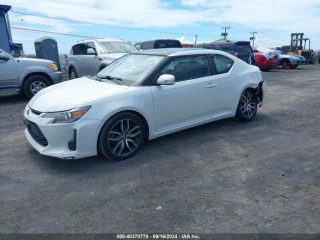JTKJF5C75GJ024705 Scion TC