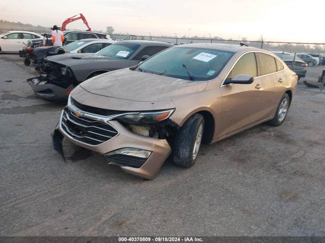Chevrolet MALIBU LT 2019 1G1ZD5ST8KF174617 Image 2