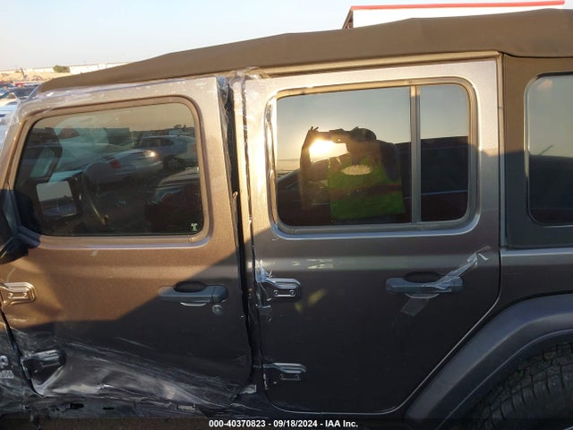 1C4HJXDG6KW662617 Jeep Wrangler Unlimited Sport S 4x4