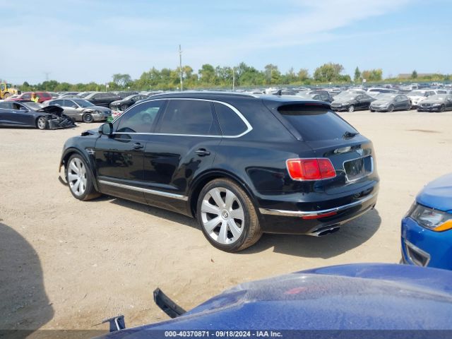 2019 BENTLEY BENTAYGA SJAAM2ZV3KC024637 Photo 2