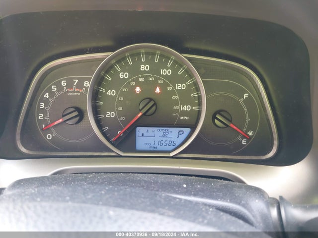Toyota RAV4 LE 2015 JTMBFREV3FD122997 Image 7