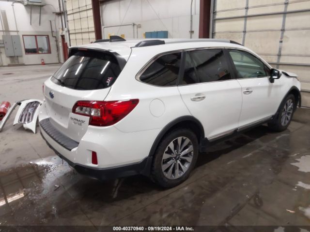 4S4BSATC5H3297819 Subaru Outback 2.5i Touring