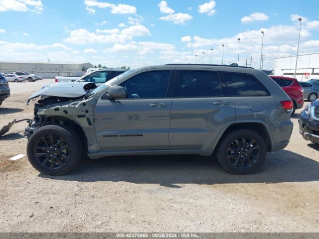 1C4RJEAG8MC713052 Jeep Grand Cherokee Laredo X 4x2