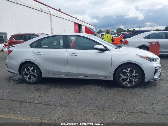 KIA Forte Lxs 2021 3KPF24AD3ME355254 Image 13