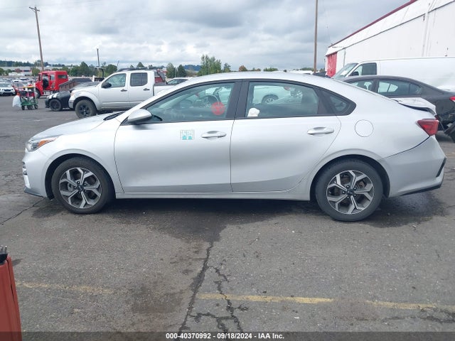 KIA Forte Lxs 2021 3KPF24AD3ME355254 Image 14