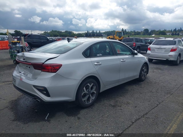 KIA Forte Lxs 2021 3KPF24AD3ME355254 Image 4