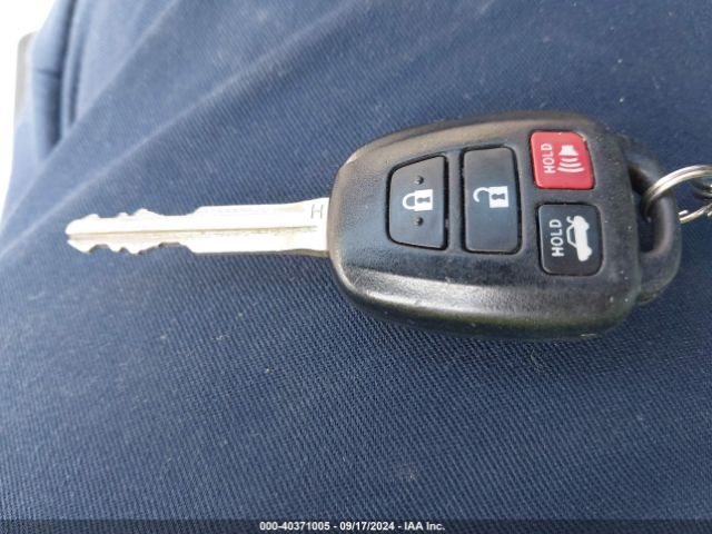 4T4BF1FK5FR492260 Toyota CAMRY LE