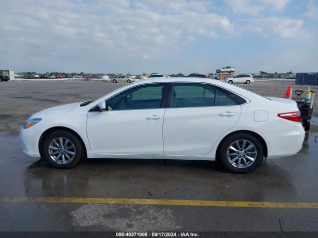 4T4BF1FK5FR492260 Toyota CAMRY LE