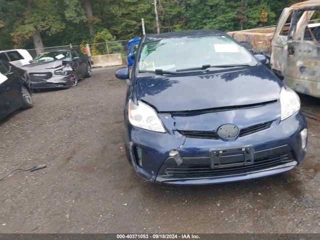 Toyota Prius Two 2015 JTDKN3DU4F0411757 Image 6