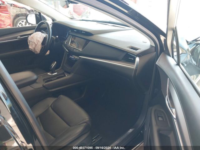 1GYKNCRS7KZ114862 Cadillac XT5 LUXURY