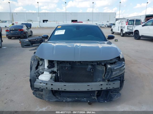 2C3CDXBG0KH599859 Dodge Charger Sxt Rwd