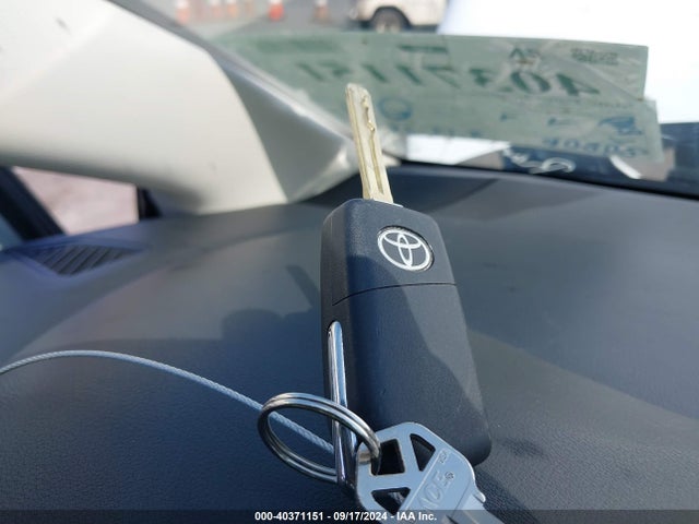 Toyota COROLLA LE 2021 5YFEPMAE1MP183374 Image 11