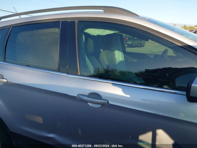 1FMCU0HD7JUC09444 Ford ESCAPE SEL
