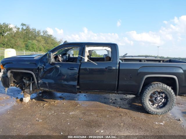 1GT12TEYXJF244073 GMC Sierra 2500hd Slt