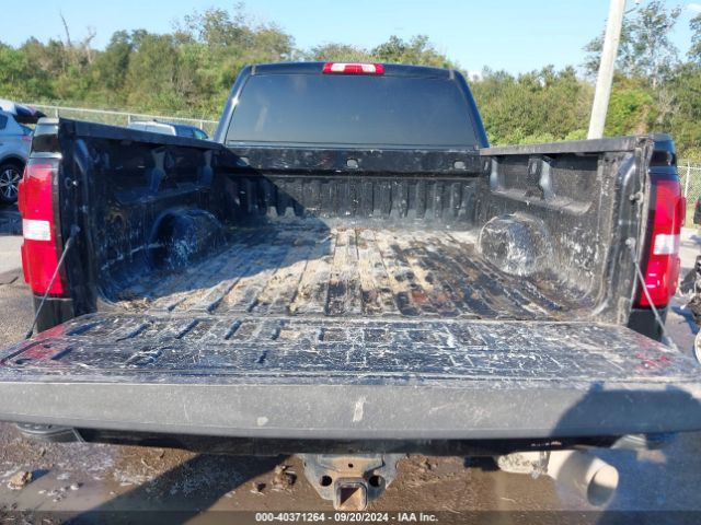 1GT12TEYXJF244073 GMC Sierra 2500hd Slt