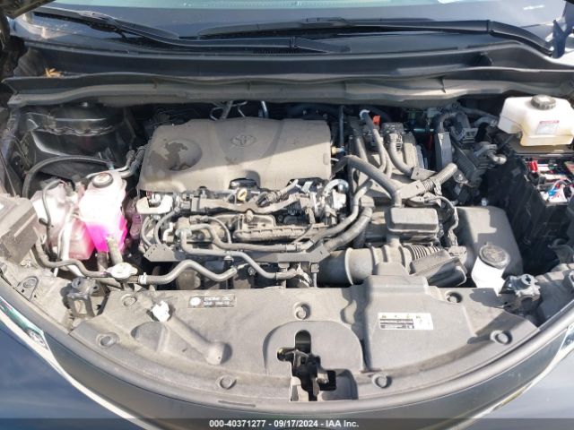 5TDBRKEC5PS142123 Toyota SIENNA LE