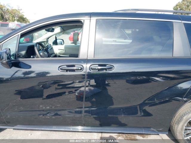 5TDBRKEC5PS142123 Toyota SIENNA LE
