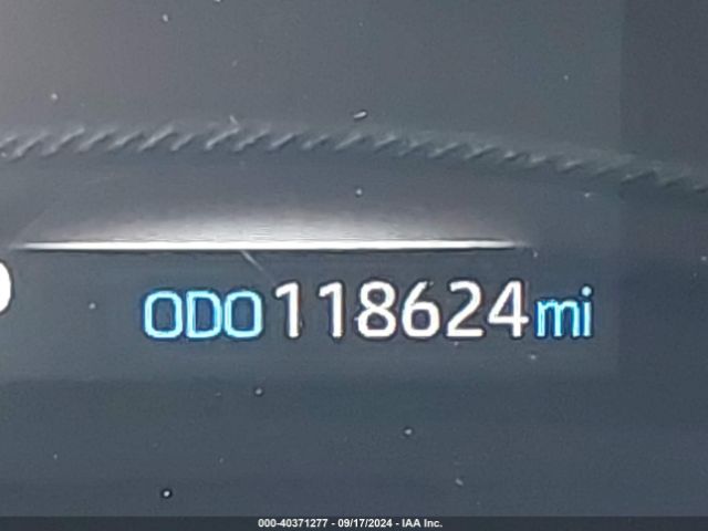 5TDBRKEC5PS142123 Toyota SIENNA LE