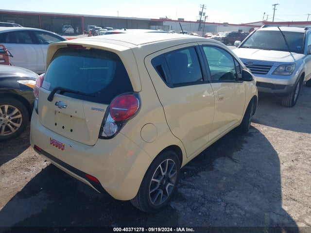 Chevrolet Spark Ls Auto 2014 KL8CB6S99EC477160 Image 4