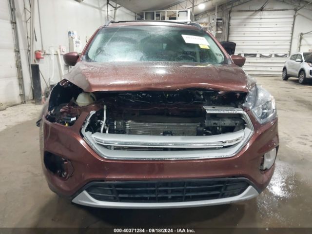 1FMCU9HD9JUC68399 Ford ESCAPE SEL