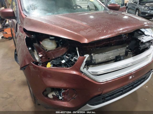 1FMCU9HD9JUC68399 Ford ESCAPE SEL