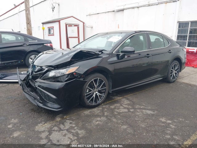 Toyota CAMRY SE 2021 4T1G11AK8MU604486 Image 2