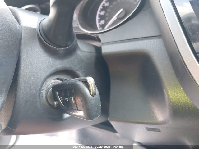 4T1G11AK7MU515945 Toyota CAMRY SE