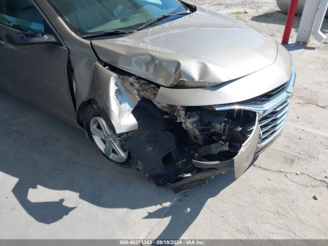 1G1ZB5STXNF189548 Chevrolet Malibu Fwd Ls