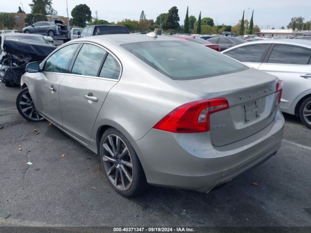 YV126MFK1F1362049 Volvo S60 T5 Premier