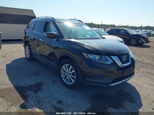 Nissan ROGUE SV 2017 5N1AT2MT4HC857424 Image 1