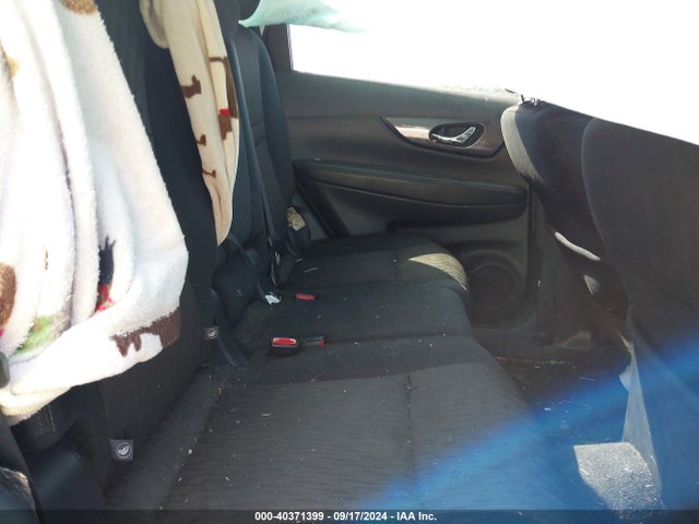 Nissan ROGUE SV 2017 5N1AT2MT4HC857424 Image 8