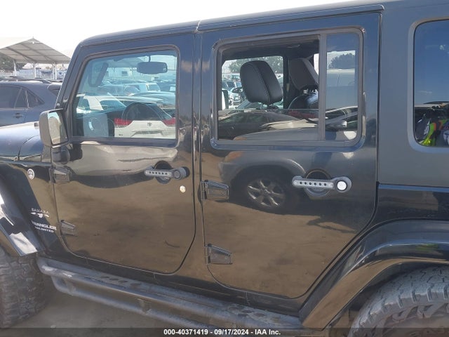 1C4BJWEG0GL344161 Jeep Wrangler Unlimited Sahara