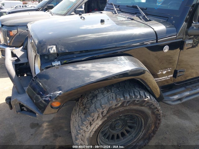 1C4BJWEG0GL344161 Jeep Wrangler Unlimited Sahara