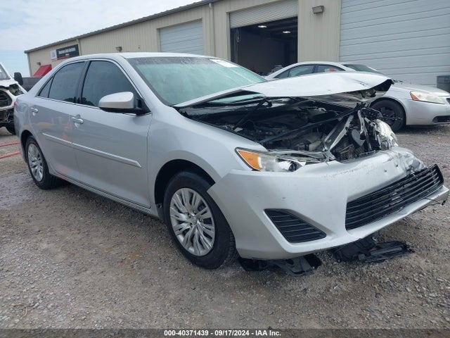 Toyota CAMRY LE 2014 4T1BF1FK5EU325437 zdjęcie główne