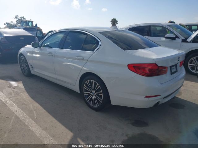 WBAJR3C03LWW55646 BMW 530I