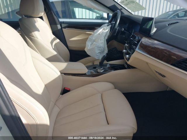 WBAJR3C03LWW55646 BMW 530I