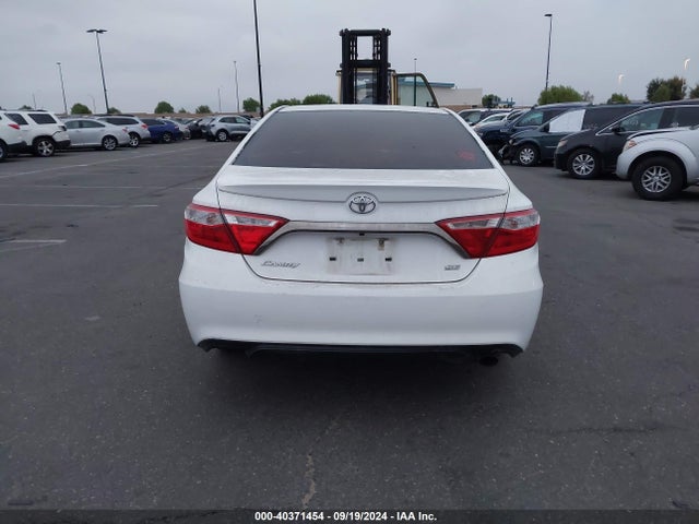 Toyota CAMRY SE 2015 4T1BF1FK4FU900340 Image 16