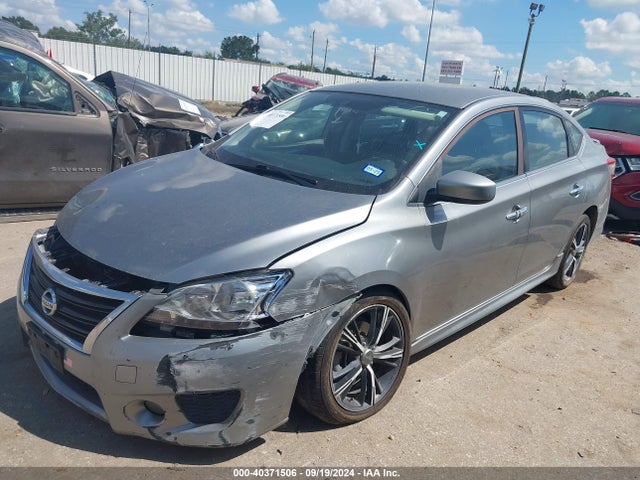 Nissan SENTRA SR 2014 3N1AB7AP4EY230952 Image 2