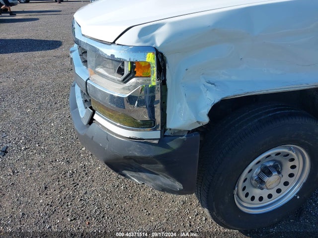 Chevrolet Silverado 1500 Wt 2018 1GCVKNEC6JZ346096 Image 17