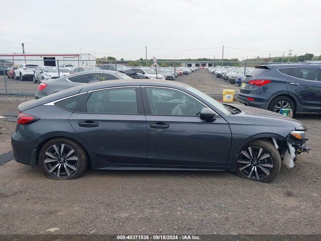 Honda Civic 2023 19XFL1H71PE016931 Image 14