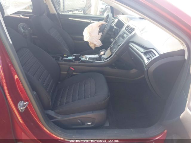 3FA6P0H72GR158248 Ford FUSION SE
