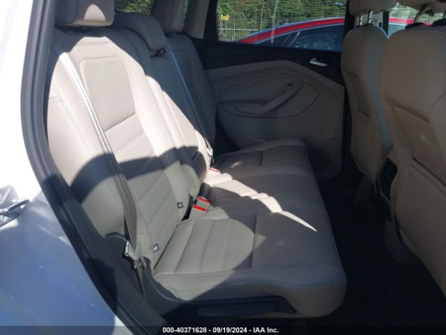 1FMCU0JDXHUD34247 Ford Escape Titanium