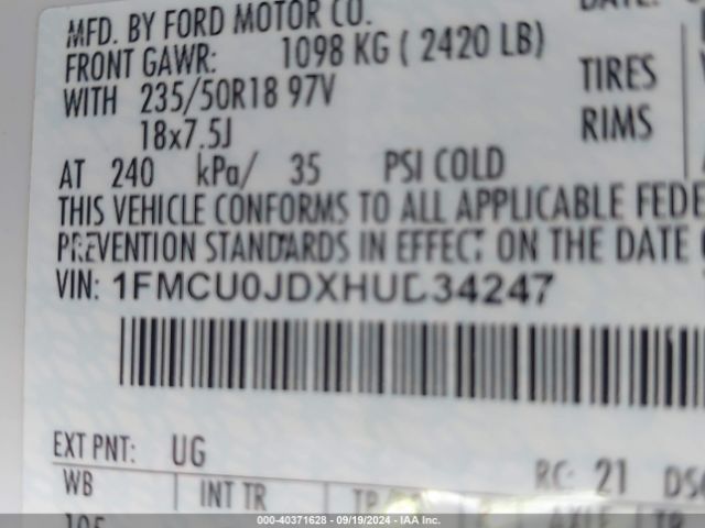 1FMCU0JDXHUD34247 Ford Escape Titanium
