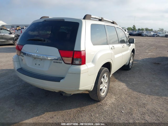 2010 MITSUBISHI ENDEAVOR 4A4JM2AS7AE005052 Photo 3
