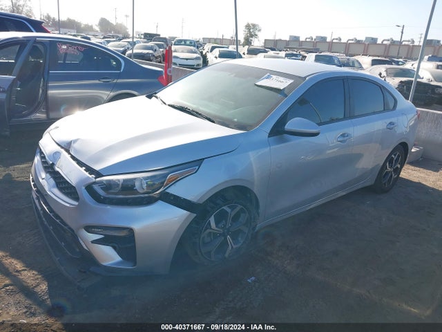 KIA Forte Lxs 2021 3KPF24ADXME336569 Image 2
