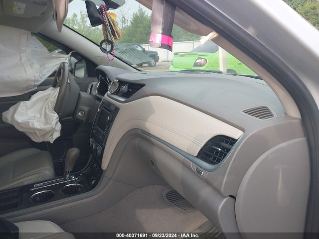 1GNKRHKD2HJ162514 Chevrolet Traverse 2lt