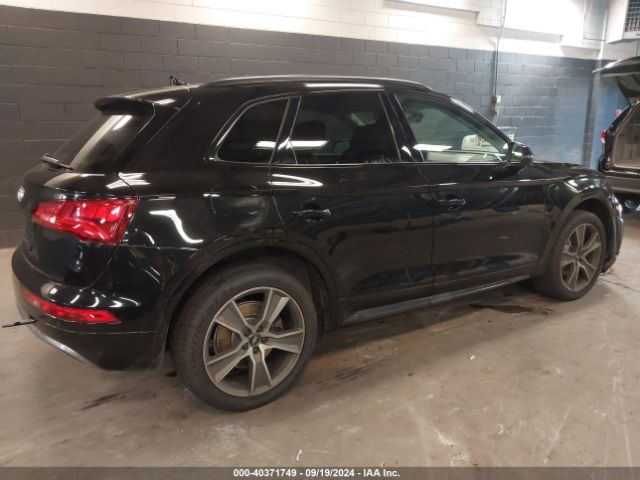 WA1BNAFY4K2088100 Audi Q5 45 Premium