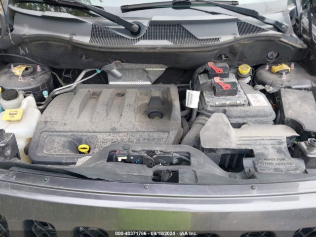 1C4NJPFBXGD749069 Jeep Patriot Latitude