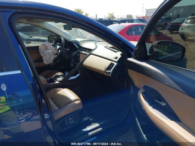 2022 JAGUAR E-PACE SADFP2FX2N1030435 Photo 4